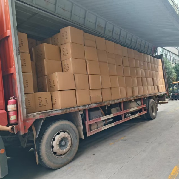 Yiwu Kebon Healthcare rozszerza się na rynek europejski z taktycznymi zestawami medycznymi